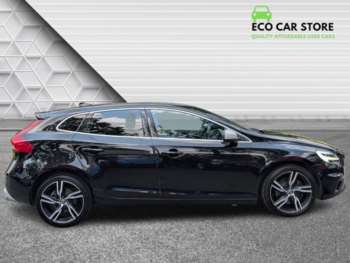Used Volvo V40 2018 for sale - 74942604: Photo