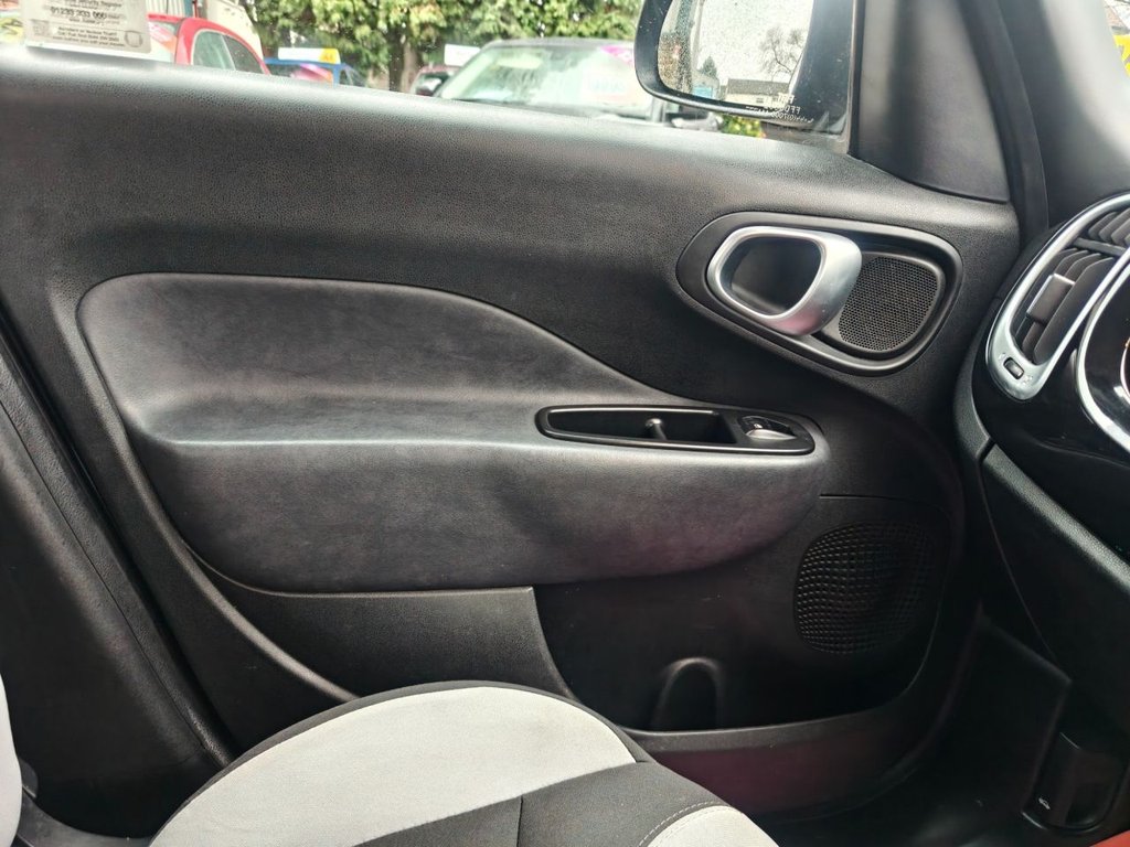 Used Fiat 500L 2017 for sale - 76670689: Photo 34