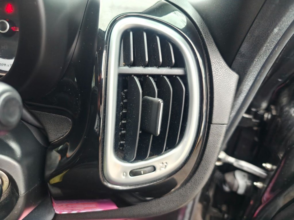 Used Fiat 500L 2017 for sale - 76670689: Photo 38