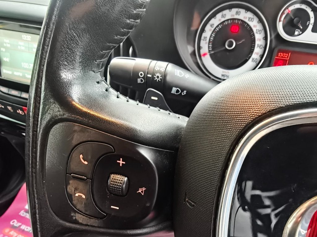 Used Fiat 500L 2017 for sale - 76670689: Photo 40