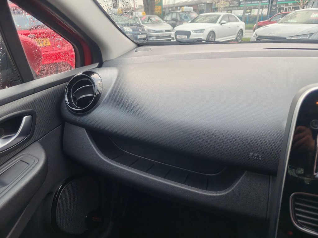 Used Renault Clio 2019 for sale - 76851074: Photo 18