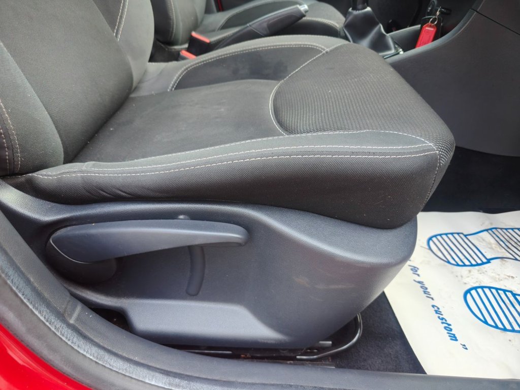 Used Renault Clio 2019 for sale - 76851074: Photo 22