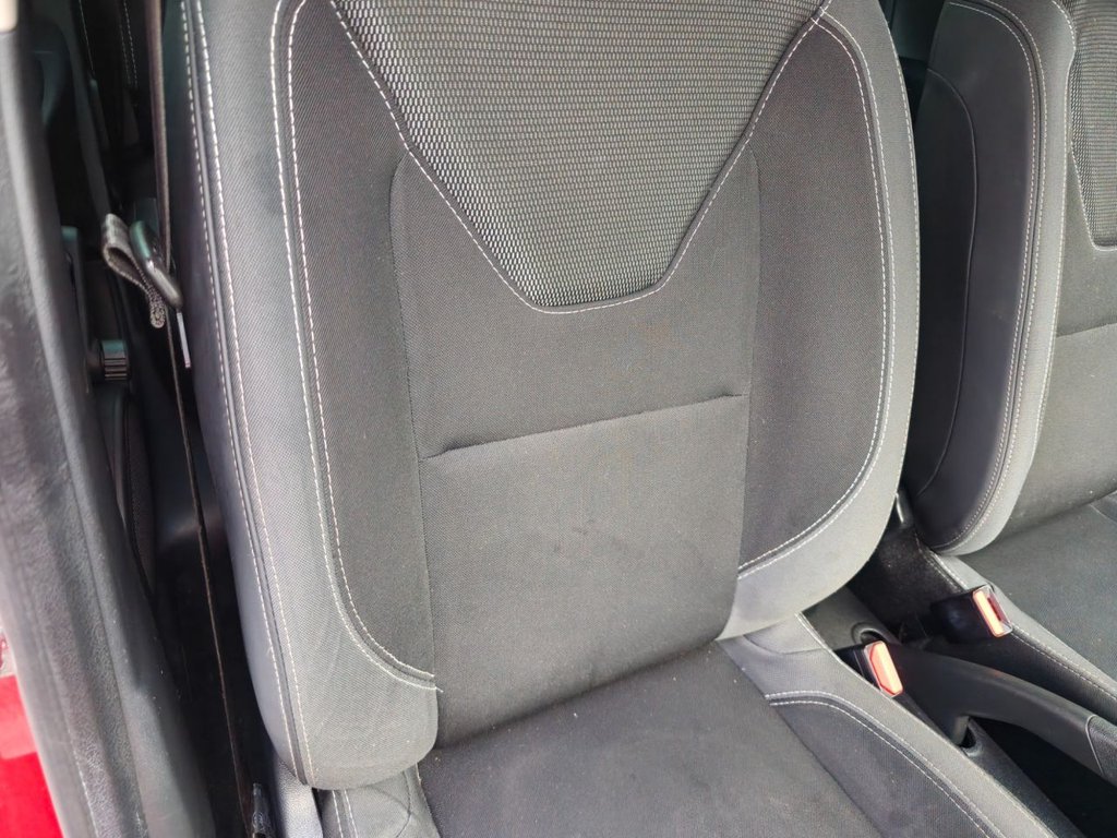 Used Renault Clio 2019 for sale - 76851074: Photo 24