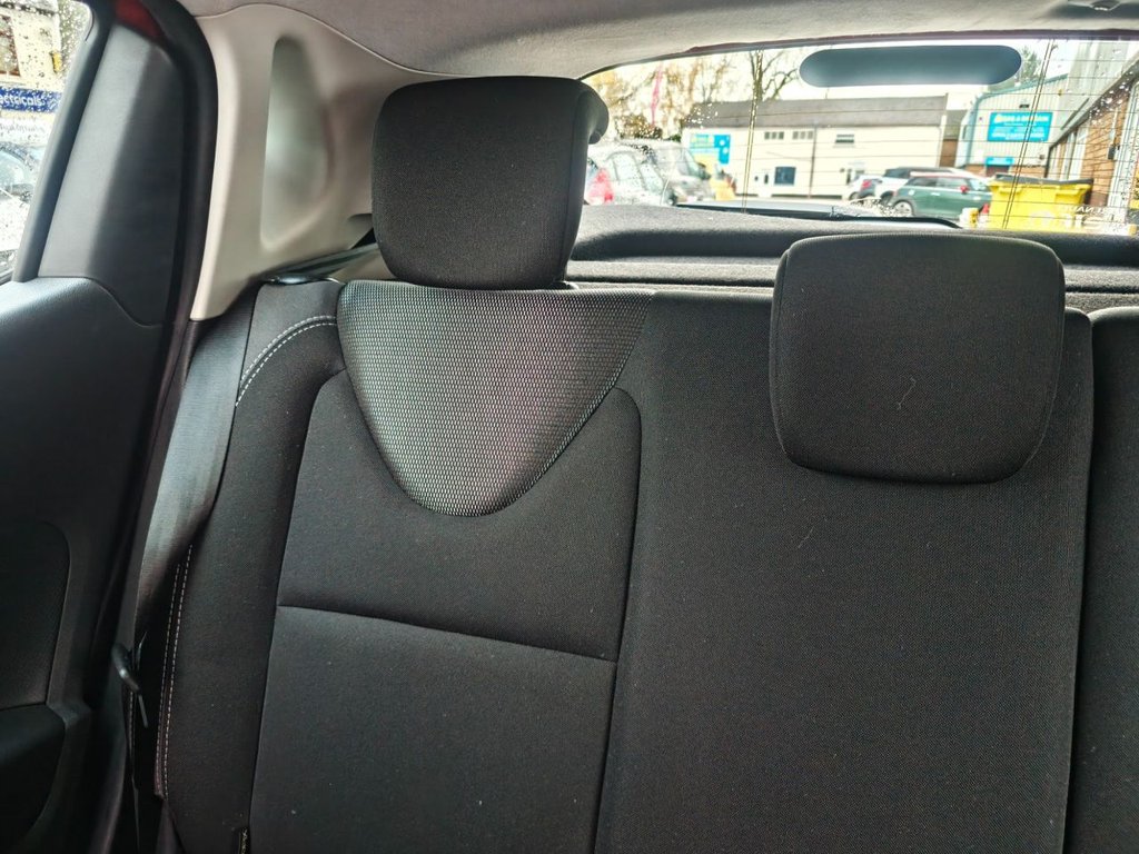 Used Renault Clio 2019 for sale - 76851074: Photo 31