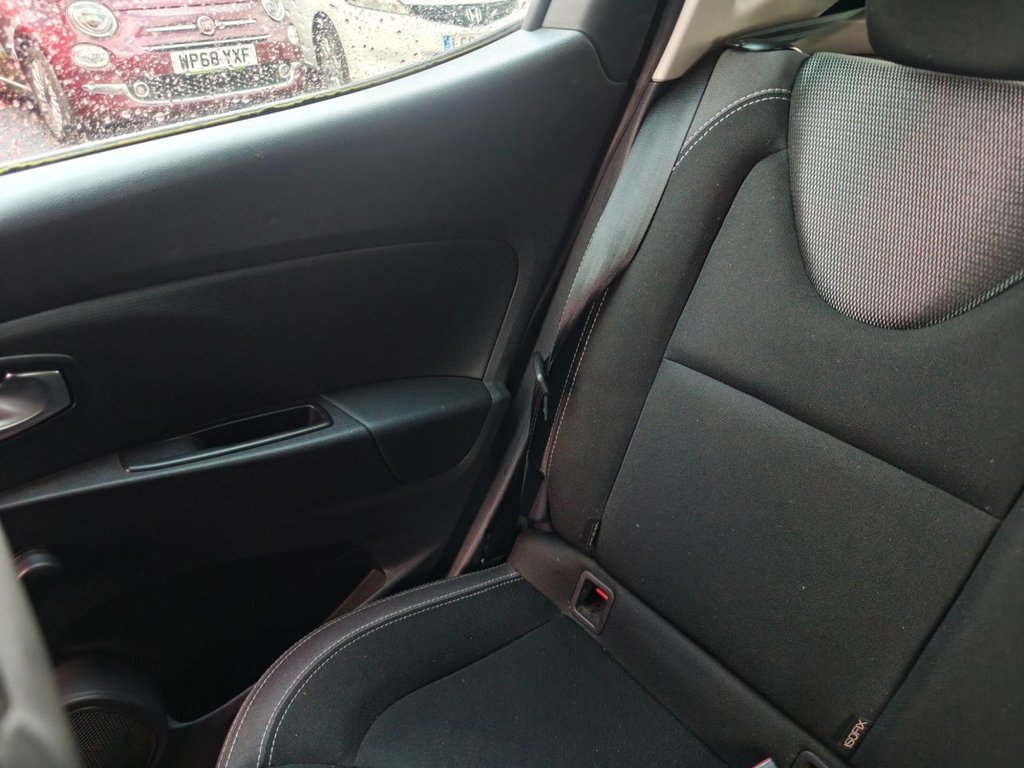 Used Renault Clio 2019 for sale - 76851074: Photo 32