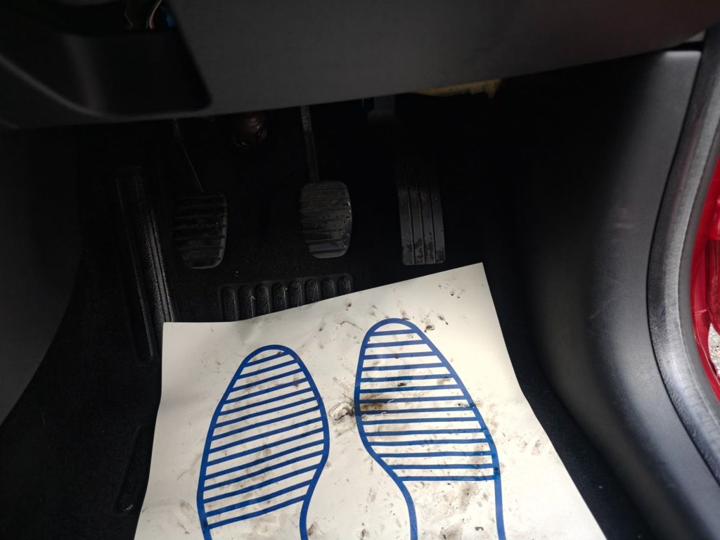 Used Renault Clio 2019 for sale - 76851074: Photo 36