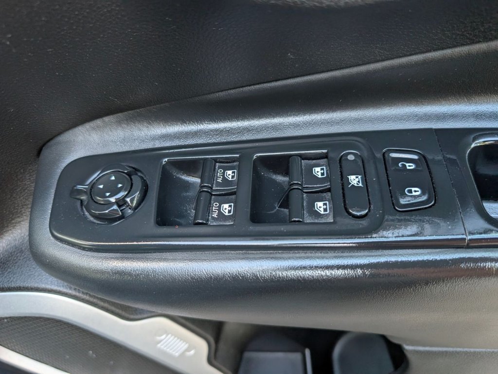 Vehicle 33