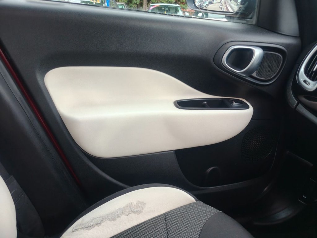 Used Fiat 500L 2016 for sale - 77621628: Photo 21