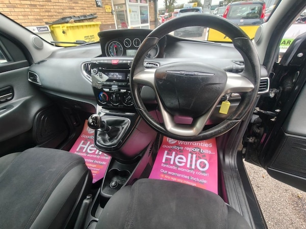 Used Chrysler Ypsilon 2013 for sale - 76297043: Photo 11