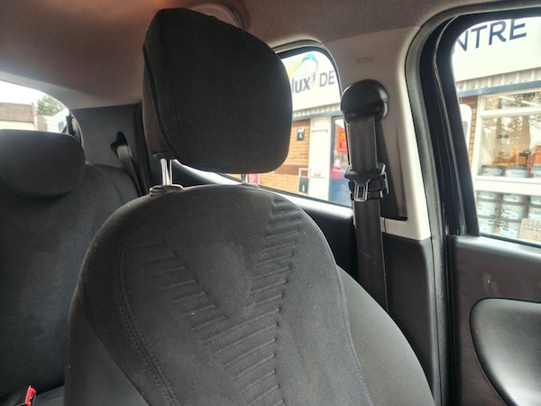 Used Chrysler Ypsilon 2013 for sale - 76297043: Photo 35