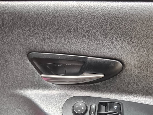 Used Chrysler Ypsilon 2013 for sale - 76297043: Photo 45