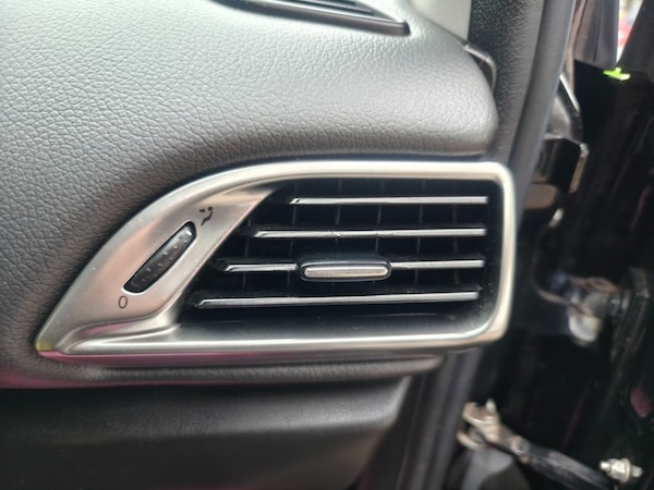Used Chrysler Ypsilon 2013 for sale - 76297043: Photo 46