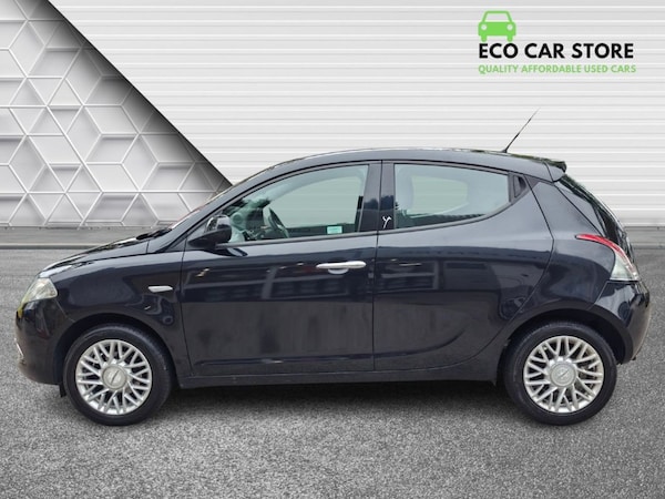 Used Chrysler Ypsilon 2013 for sale - 76297043: Photo 8
