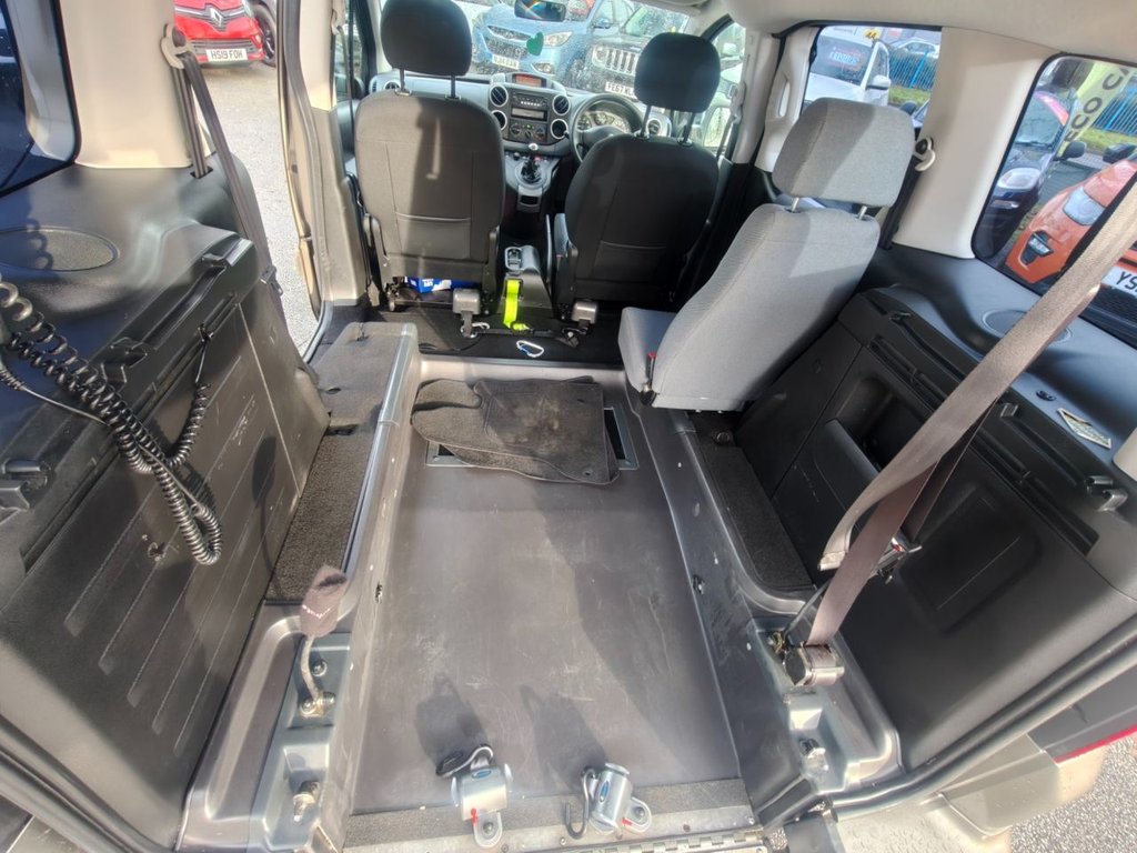 Used Peugeot Partner Tepee 2014 for sale - 76966312: Photo 16