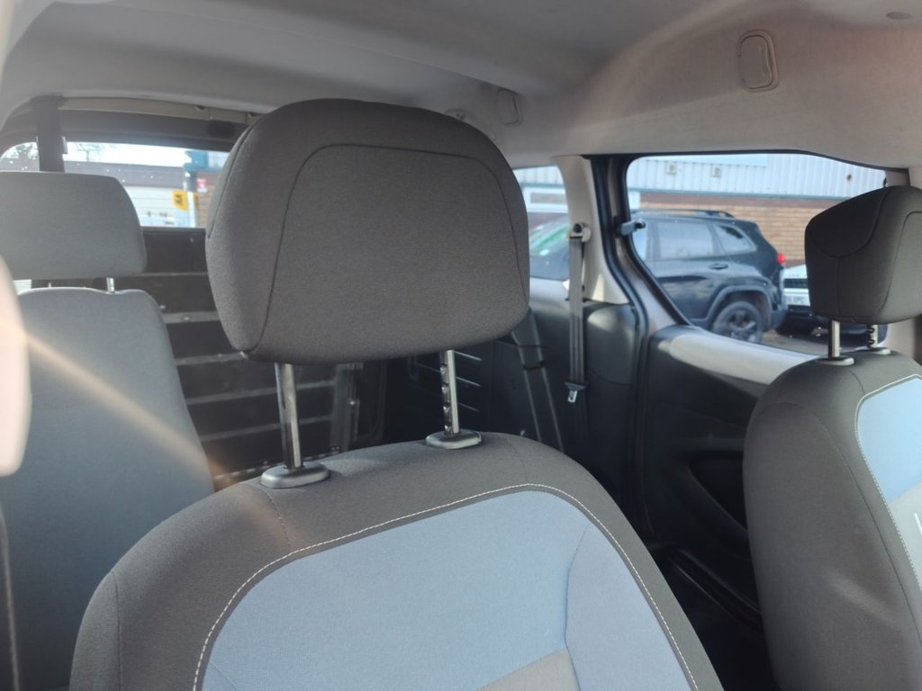 Used Peugeot Partner Tepee 2014 for sale - 76966312: Photo 34