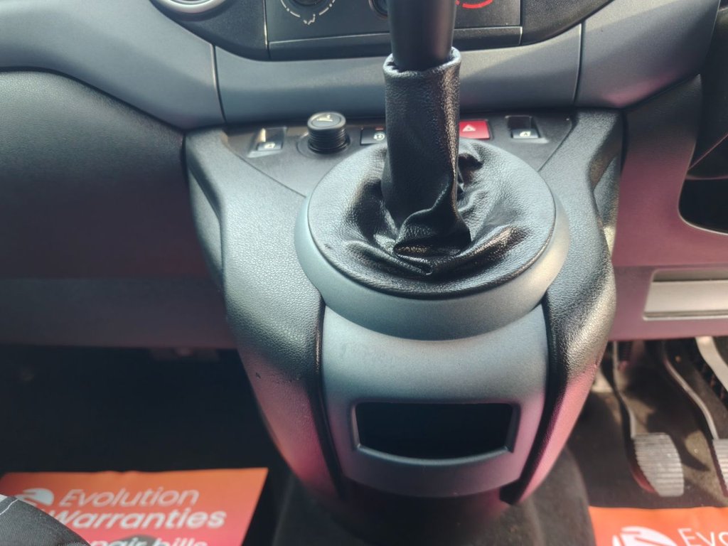 Used Peugeot Partner Tepee 2014 for sale - 76966312: Photo 40