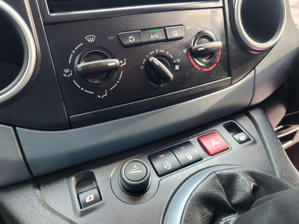 Used Peugeot Partner Tepee 2014 for sale - 76966312: Photo 44