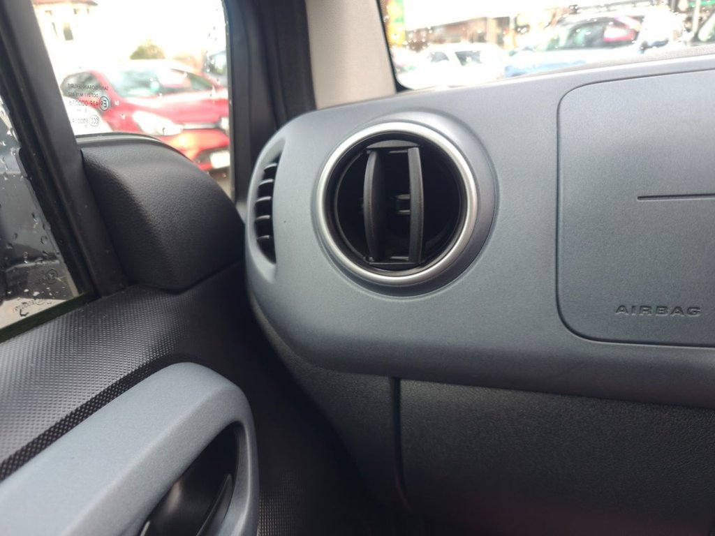 Used Peugeot Partner Tepee 2014 for sale - 76966312: Photo 50