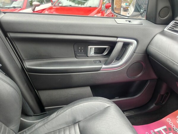 Used Land Rover Discovery Sport 2015 for sale - 76139849: Photo 20