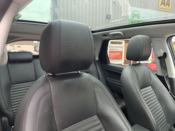 Used Land Rover Discovery Sport 2015 for sale - 76139849: Photo 25