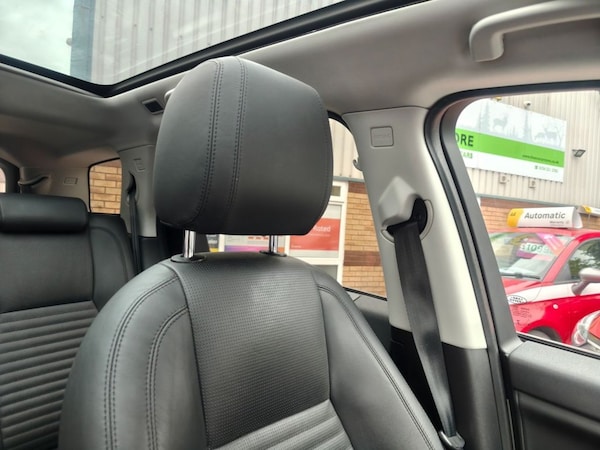 Used Land Rover Discovery Sport 2015 for sale - 76139849: Photo 29