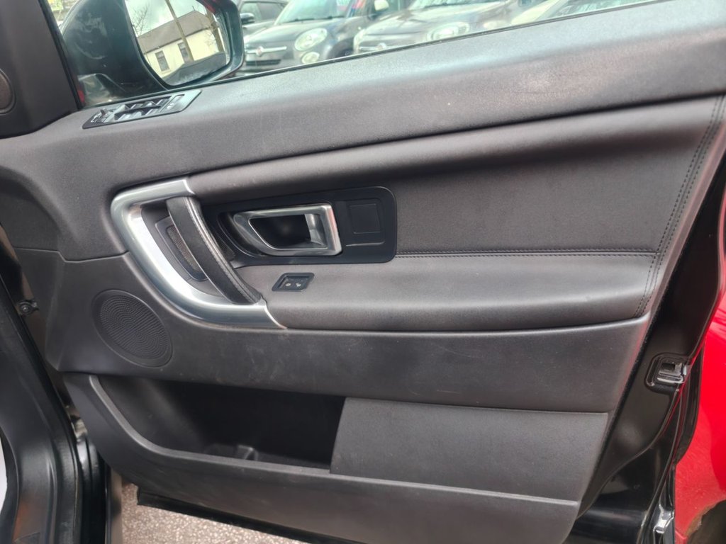 Used Land Rover Discovery Sport 2015 for sale - 78097205: Photo 28