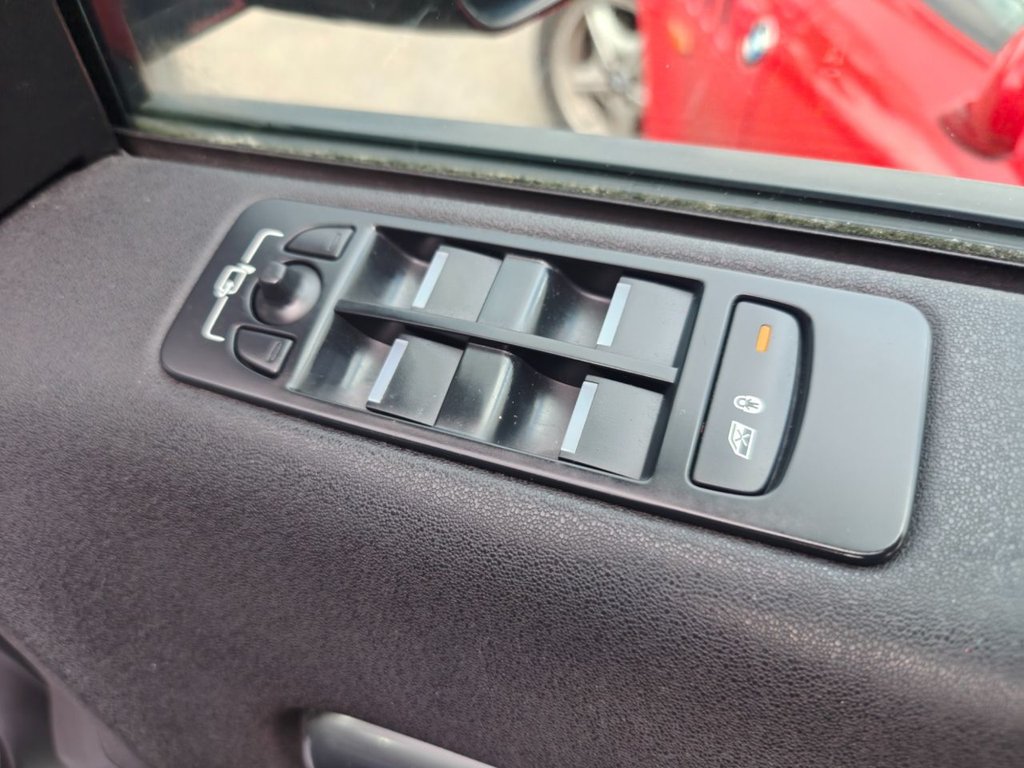 Used Land Rover Discovery Sport 2015 for sale - 78097205: Photo 35