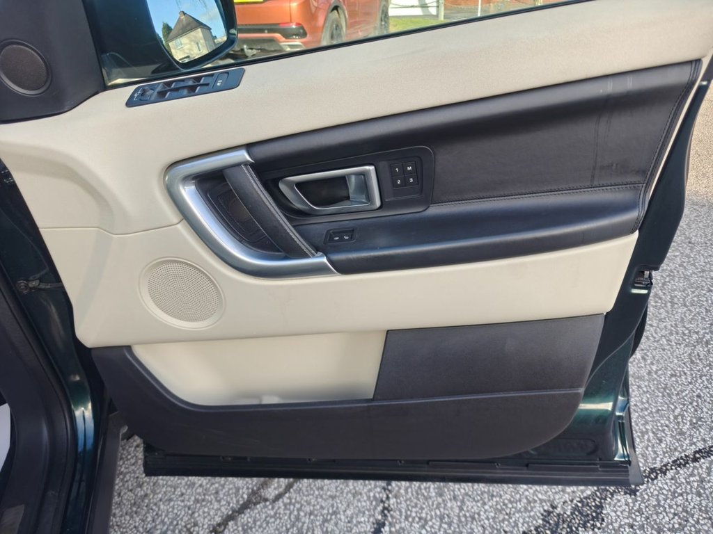 Used Land Rover Discovery Sport 2015 for sale - 78074274: Photo 20