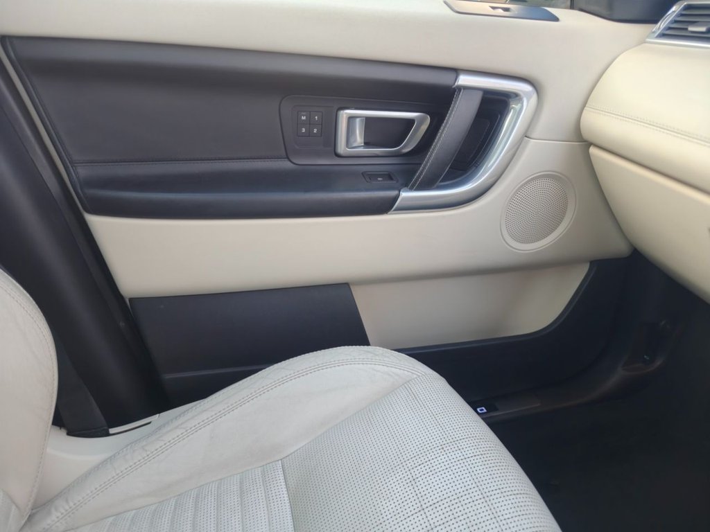 Used Land Rover Discovery Sport 2015 for sale - 78074274: Photo 21