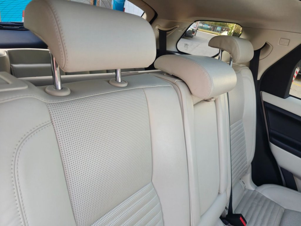 Used Land Rover Discovery Sport 2015 for sale - 78074274: Photo 30