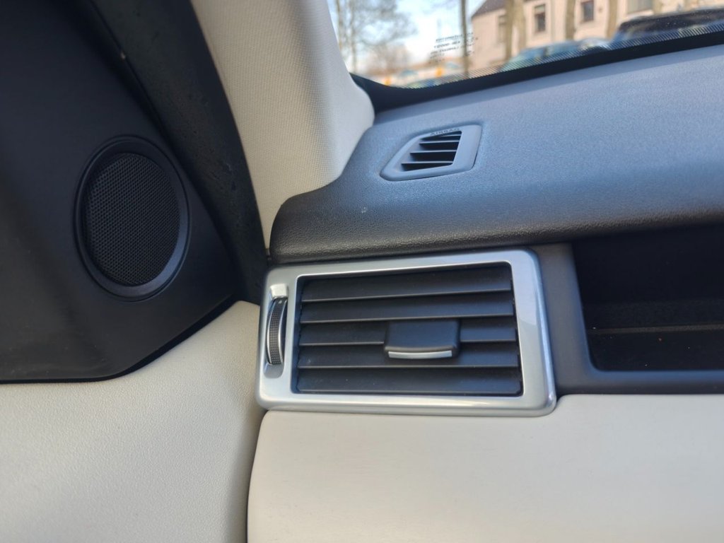 Used Land Rover Discovery Sport 2015 for sale - 78074274: Photo 50