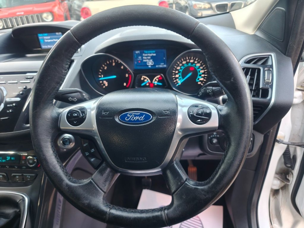 Used Ford Kuga 2014 for sale - 77770982: Photo 16