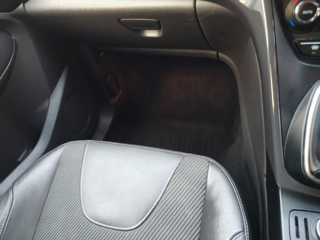 Used Ford Kuga 2014 for sale - 77770982: Photo 25