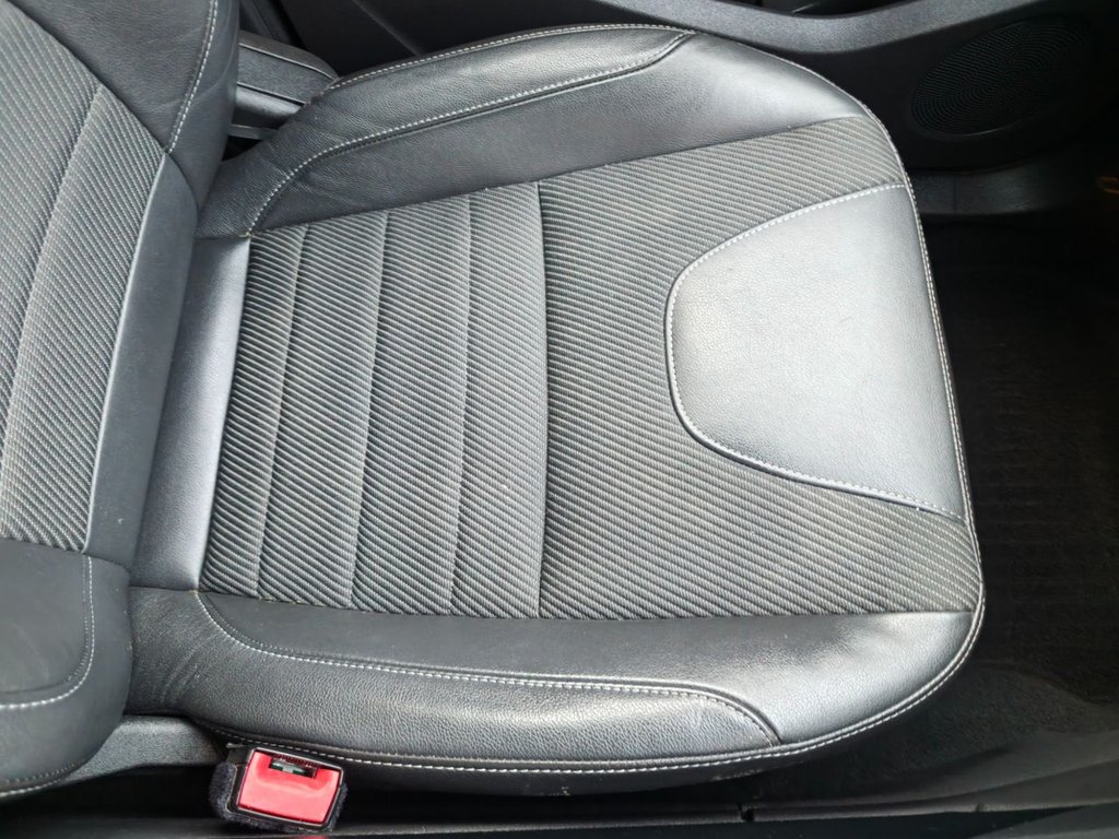 Used Ford Kuga 2014 for sale - 77770982: Photo 30