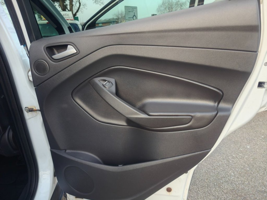 Used Ford Kuga 2014 for sale - 77770982: Photo 33