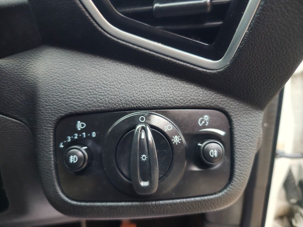 Used Ford Kuga 2014 for sale - 77770982: Photo 45