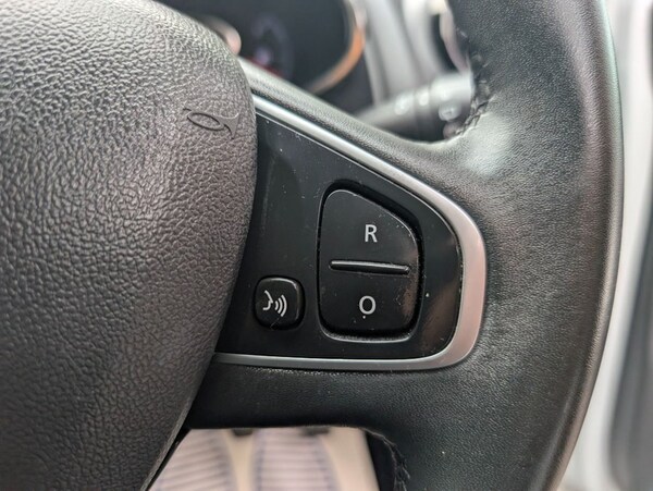 Used Renault Clio 2017 for sale - 75554053: Photo 49