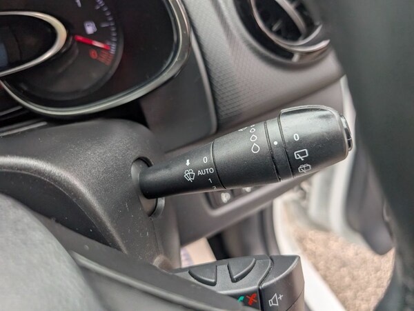 Used Renault Clio 2017 for sale - 75554053: Photo 50