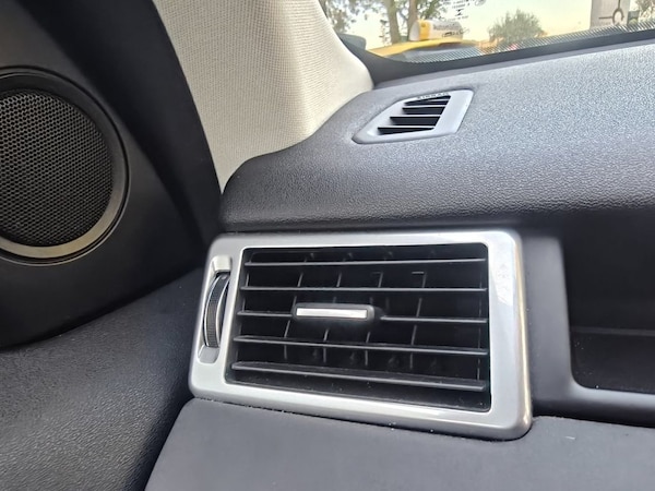 Used Land Rover Discovery Sport 2015 for sale - 76210202: Photo 24