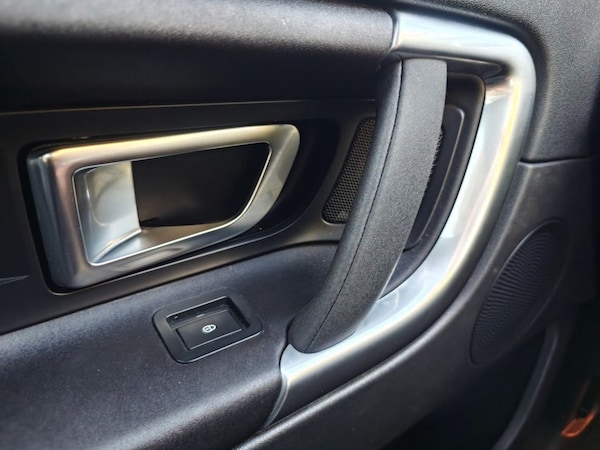 Used Land Rover Discovery Sport 2015 for sale - 76210202: Photo 25