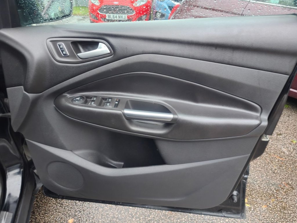 Used Ford Kuga 2013 for sale - 76168526: Photo 21