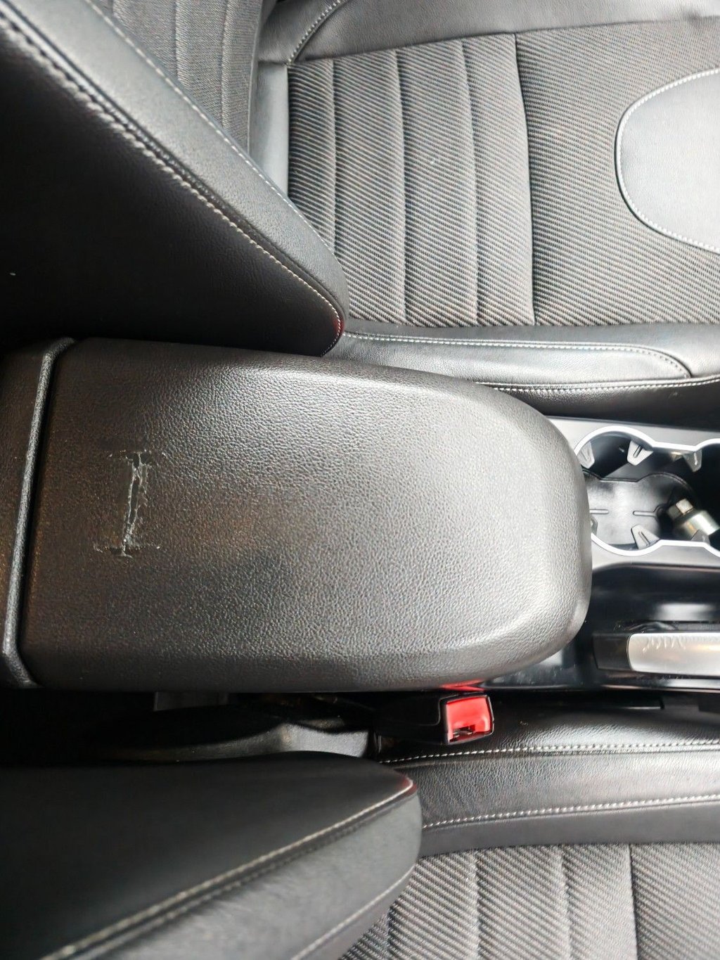 Used Ford Kuga 2013 for sale - 76168526: Photo 29
