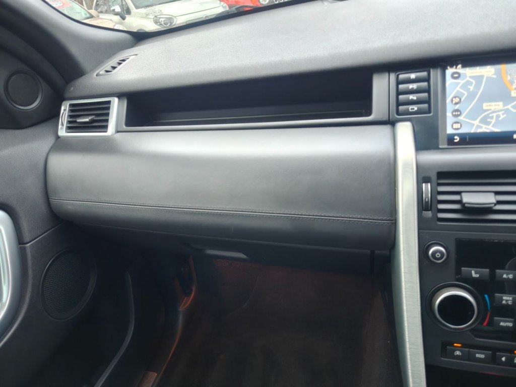 Used Land Rover Discovery Sport 2015 for sale - 77780647: Photo 21