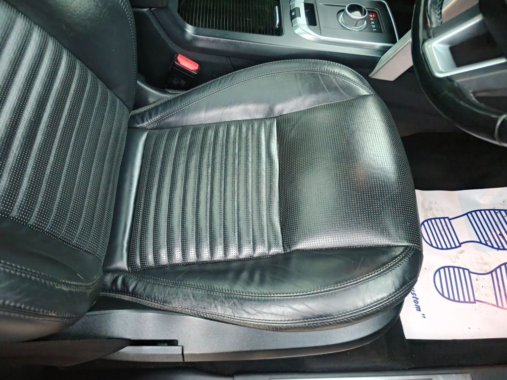 Used Land Rover Discovery Sport 2015 for sale - 77780647: Photo 40