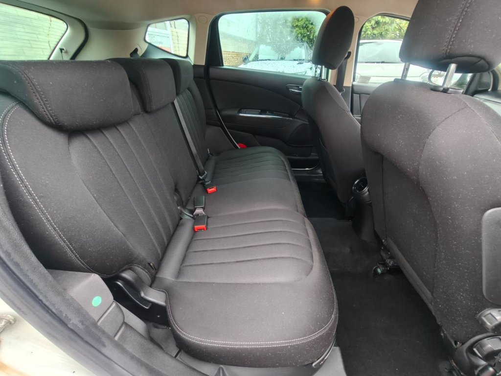 Used Chrysler Delta 2012 for sale - 77188221: Photo 15