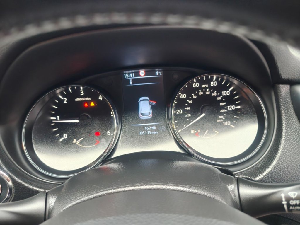 Used Nissan Qashqai 2014 for sale - 77608881: Photo 16