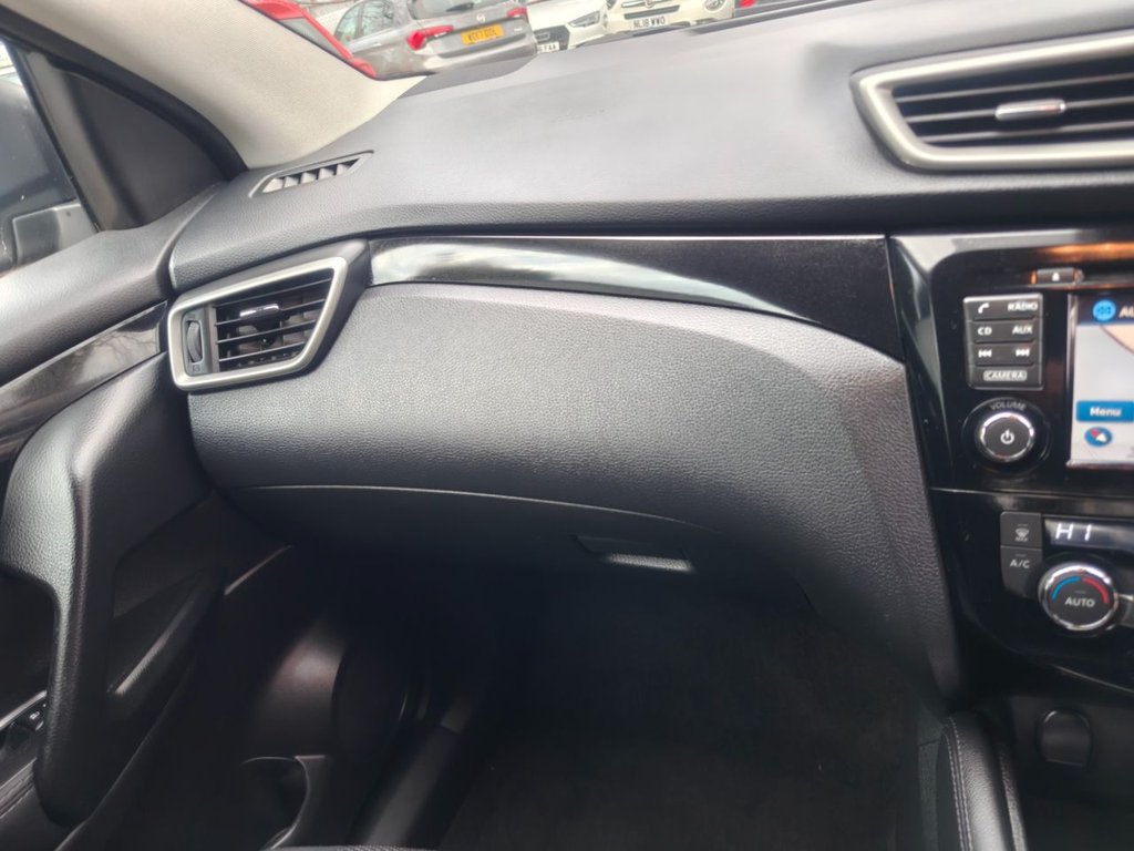 Used Nissan Qashqai 2014 for sale - 77608881: Photo 18