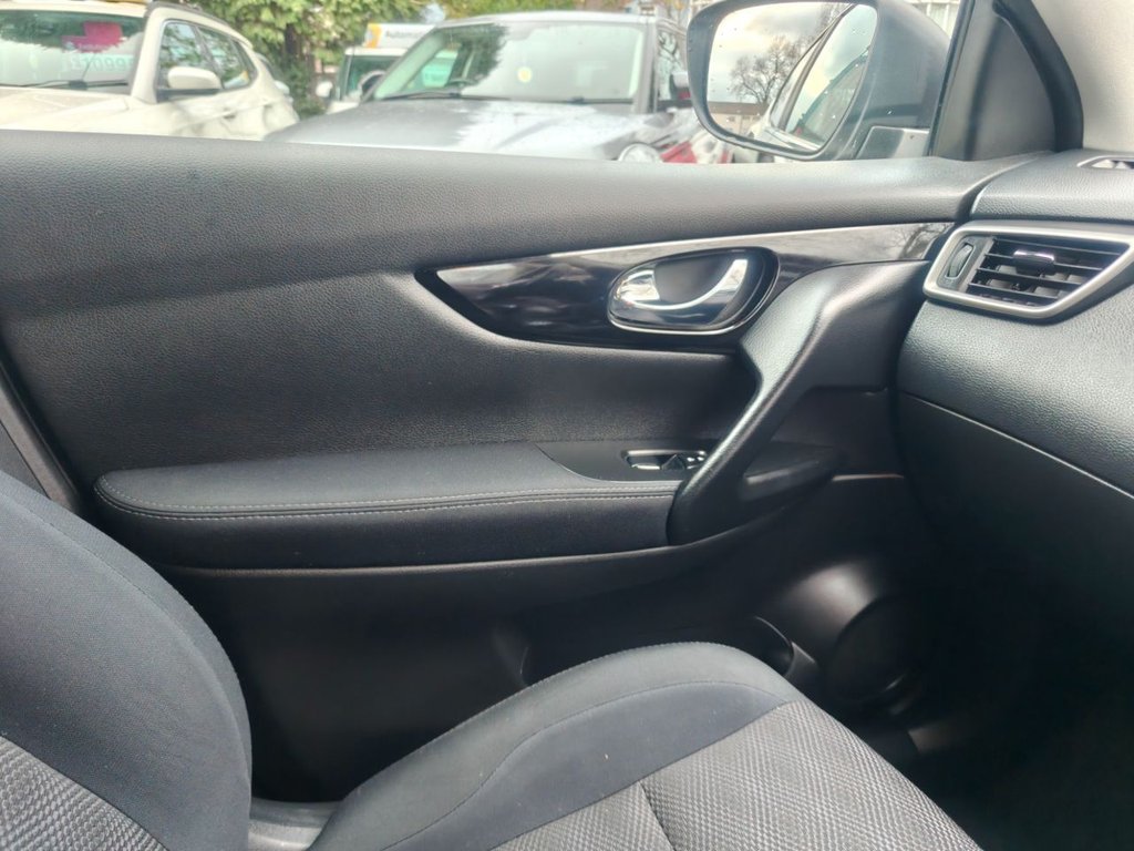 Used Nissan Qashqai 2014 for sale - 77608881: Photo 20