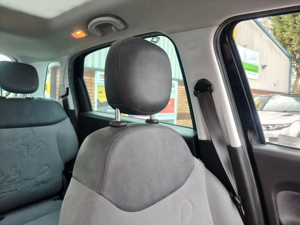 Used Fiat 500L 2013 for sale - 77199860: Photo 23