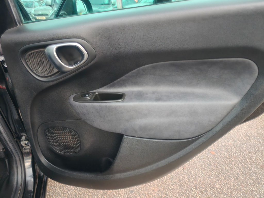 Used Fiat 500L 2013 for sale - 77199860: Photo 34